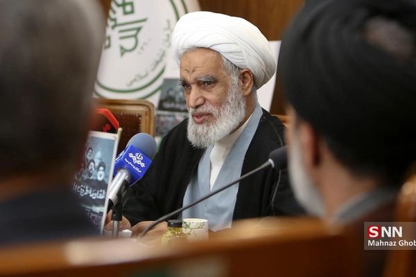 عضو هیئت رییسه مجلس خبرگان: جامعه آمریکا امیدش را از دست داده و این آغاز فروپاشی نرم است