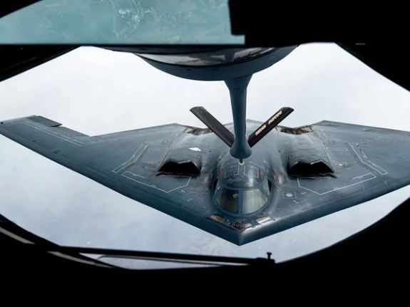 سمافور: آمریکا استراتژی جدید و قاطعترش در زمینه تسلیحات هستهای را جمعه اعلام میکند