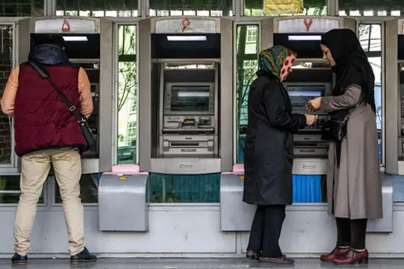 'No way to pay': banking, internet outage hit Iranians amid Israeli strikes