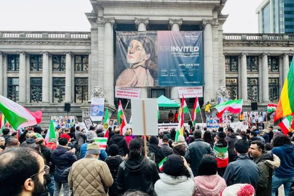 استمرار الدعم العالمي لانتفاضة الشعب الإيراني وتأكيد النظام على الانتقام من الغرب