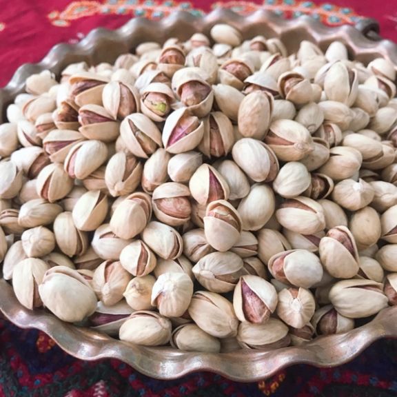 افزایش شدید بهای پسته در ایران؛ قیمت هر دانه پسته به حدود پنج هزار تومان رسید