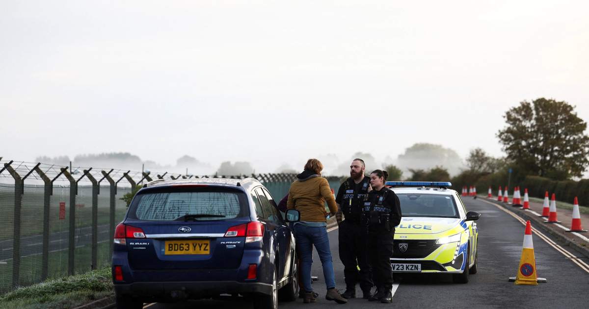 UK police say five Fairford airbase detainees are British nationals