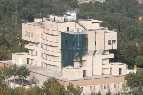 "نيويورك تايمز": إسماعيل هنية قُتل عن طريق عبوة ناسفة تم زرعها في مقر إقامته بطهران