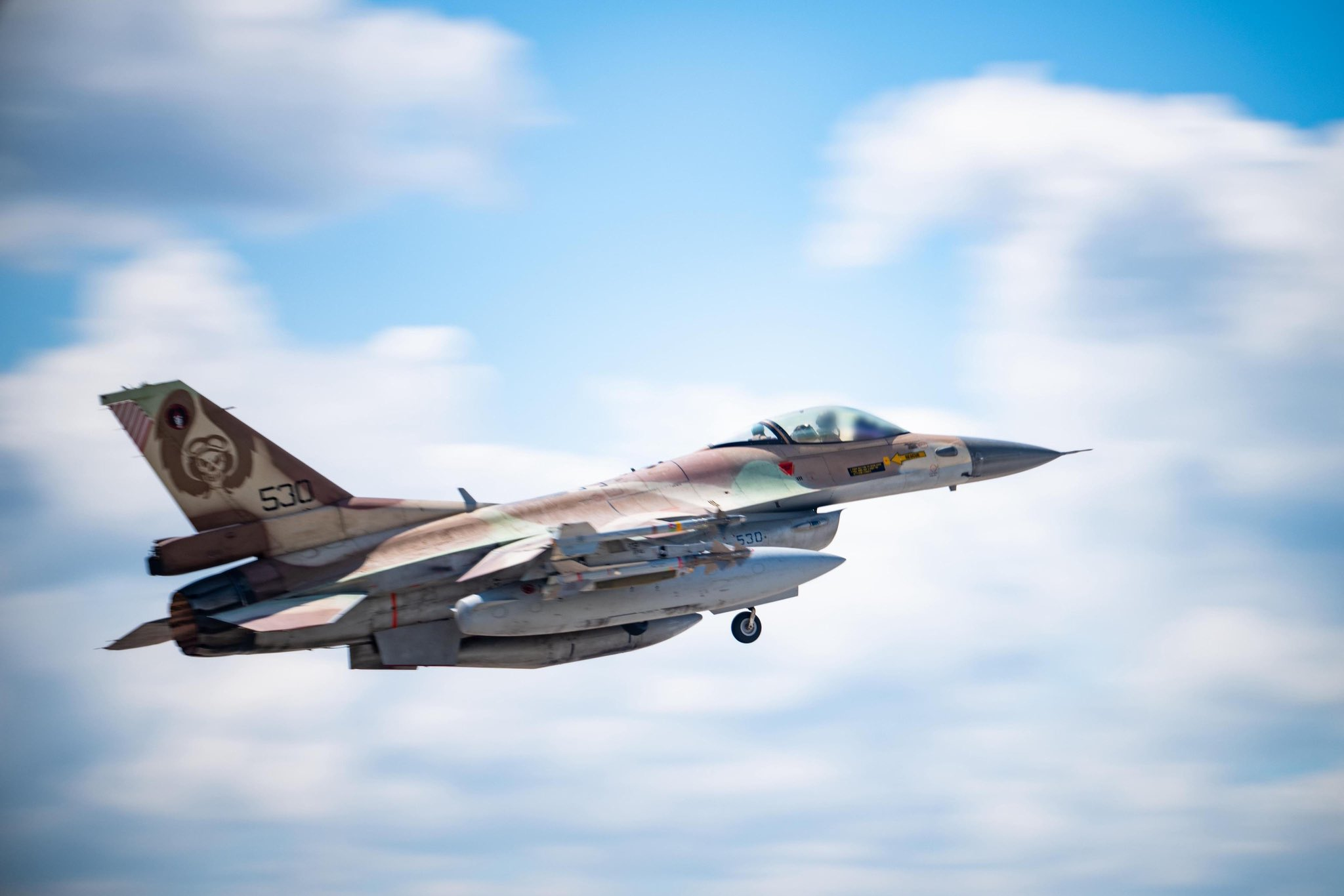 ارتش اسرائیل از حمله به بیش از ۲۰۰ هدف حزب‌الله خبر داد