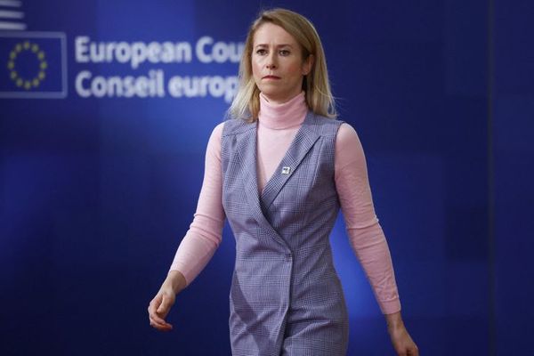 مسئول سیاست خارجی اتحادیه اروپا: رژیم ایران با سرکوب، چهره واقعی خود را نشان میدهد