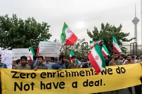 Calls to quit NPT grow in Iran as critics warn of strategic trap
