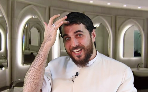 کاظم روحبخش، روحانی اینفلوئنسر پس از حدود ۲۰ روز بازداشت در عربستان سعودی به ایران بازگشت