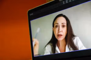 ماچادو میگوید ایران، ونزوئلا را به یک کشور دستنشانده در قلب قاره آمریکا تبدیل کرده است