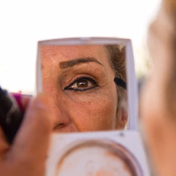 خشونت علیه زنان در ایران؛ چرخهای که زنان را میبلعد