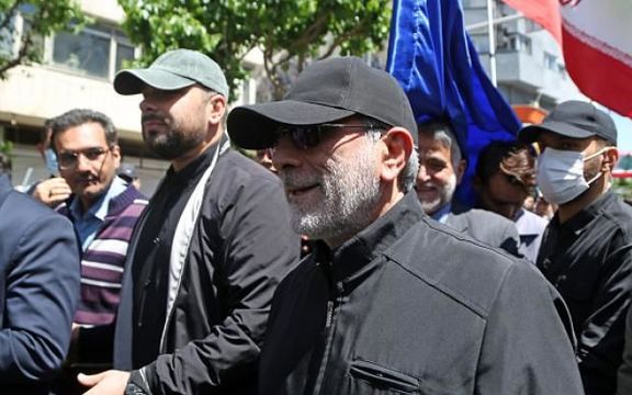 بعد تهديد الحرس الثوري للفصائل السورية.. قائد فيلق القدس في بغداد لمناقشة تطورات الأوضاع