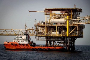 Iran’s oil discounts to China widen as sanctions and quota hit demand