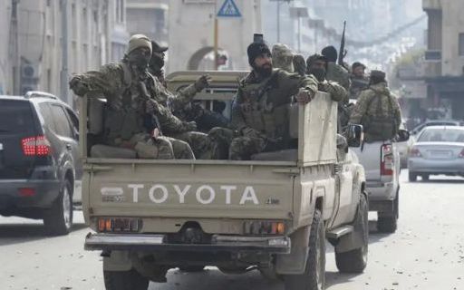 متحدث باسم حكومة العراق: 2000 جندي من الجيش السوري فروا إلى العراق اليوم