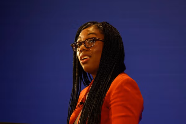 رهبر حزب محافظهکار بریتانیا: باید مطمئن شویم به روسیه یا ایران هدیه نمیدهیم