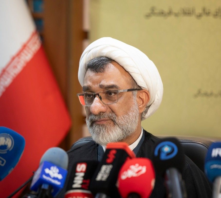 دبیر شورای عالی انقلاب فرهنگی: معترضان باید اعتراضشان را در مساجد بیان کنند