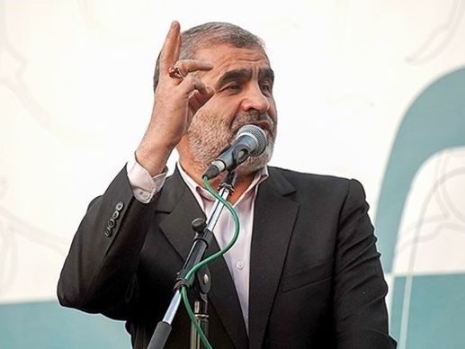 مقام ستاد رئیسی به همتی: چرا ۱۱ نفر ۹۰ هزار میلیارد تومان وام گرفتهاند و پس نمیدهند؟