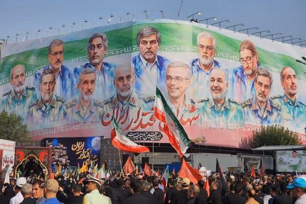 روزنامه تایمز اسرائیل درباره جنگ ۱۲ روزه: حکومت در حال فروپاشی است اما جشن پیروزی میگیرد