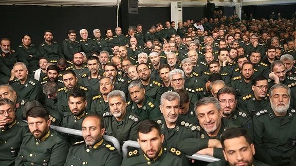 طالبان تبحث إمكانية فرار قيادات من الحرس الثوري لأفغانستان وتدرس استقبال لاجئين إيرانيين