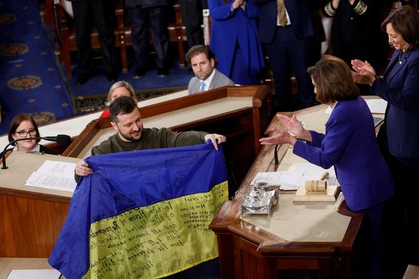 Ukraine Crisis Shakes Up US, Iran Calculations