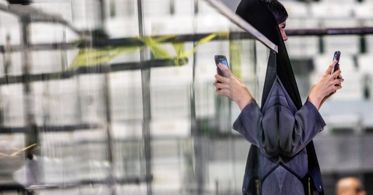 Iranians report SIM cards blocked over political posts and likes