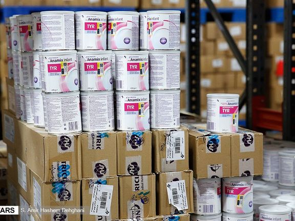 رییس انجمن تولیدکنندگان شیرخشک: کشور تنها برای دو ماه موجودی شیرخشک دارد