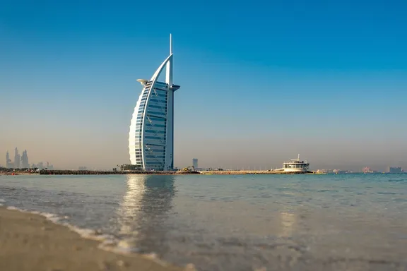 Iran-UAE breakdown leaves Iranian expats in limbo