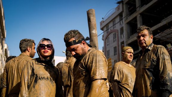 مراسم گِلمالی لرستانیهای مقیم تهران در منطقه بلوار فردوس