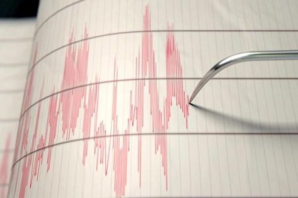 وقوع عدة زلازل في محافظات كرمان وبوشهر وسمنان الإيرانية