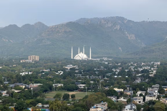 دیدار مستقیم ونس و قالیباف، در بالاترین سطح مذاکره آمریکا و جمهوری اسلامی از سال ۱۳۵۷