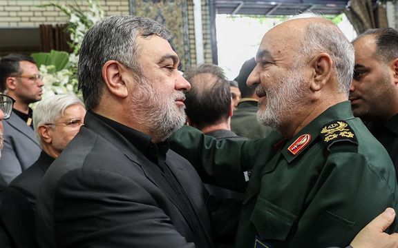 فرمانده فراجا در زمان خیزش انقلابی: در سال ۱۴۰۱ بسیاری از توطئههای دشمنان در نطفه خفه شد