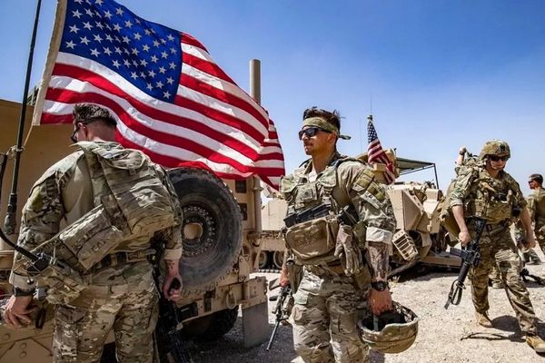 القيادة المركزية الأميركية: لن نتسامح مع دعم الدول أو الكيانات التجارية للحوثيين