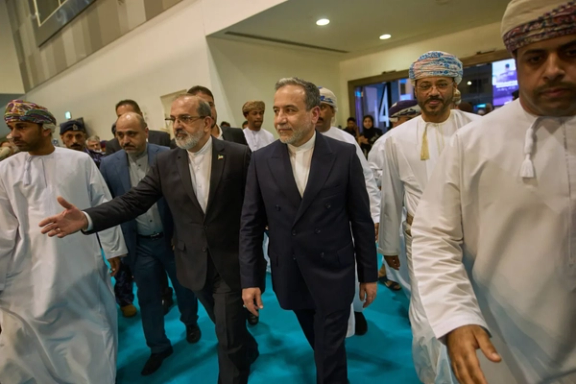 "رويترز": المفاوضات بين أميركا وإيران تسير نحو اتفاق يشبه اتفاق 2015