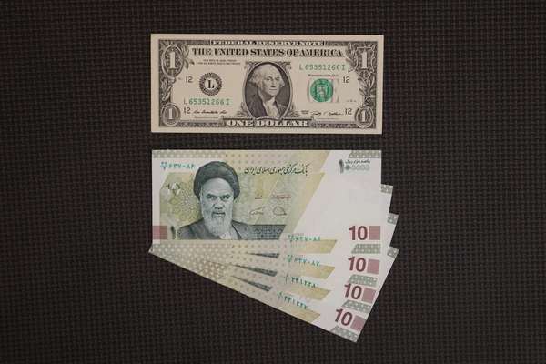 بعد احتمال تصنيف الحرس الثوري على قائمة الإرهاب.. ارتفاعات قياسية للدولار والذهب في إيران