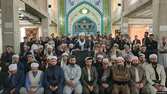 A group of Iranian Kurdish Sunni clerics