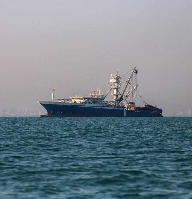 Iran crude prices slashed as more shipments leave Hormuz – Bloomberg