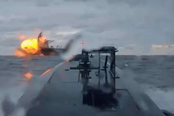 اوکراین سومین نفتکش «ناوگان سایه» روسیه را در دریای سیاه از کار انداخت