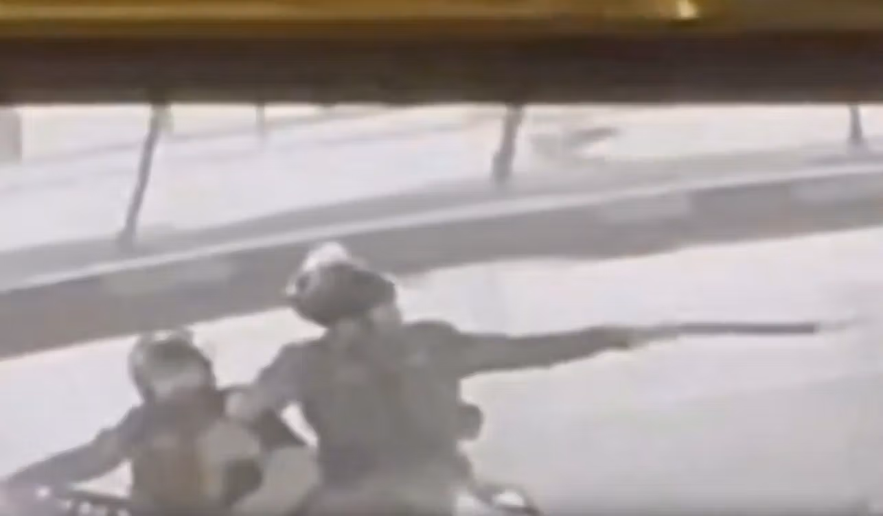 شلیک به رهگذران؛ بهزاد نیکیار هنگام بردن کیسه زباله به کوچه، با گلوله جنگی کشته شد