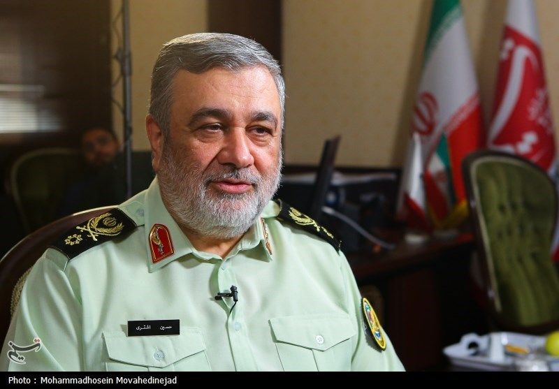 فرمانده سابق فراجا: مشکلات داخلی و اقتصادی زیادی داریم، اما مردم ما هوشیار هستند