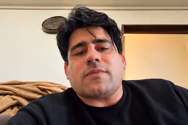 محکومیت هادی عباسیان به اعدام به دلیل پستهای اینستاگرامی