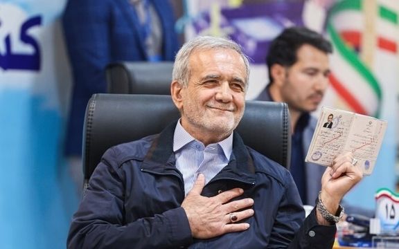 نماینده خامنهای در استان مرکزی: مساله اول جمهوری اسلامی و دولت پزشکیان، فلسطین است