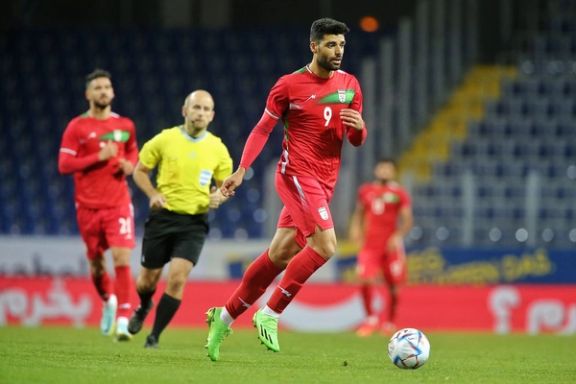 پیروزی تیم ملی ایران مقابل اروگوئه؛ صداوسیما حلقه اتحاد بازیکنان بعد از گل را سانسور کرد