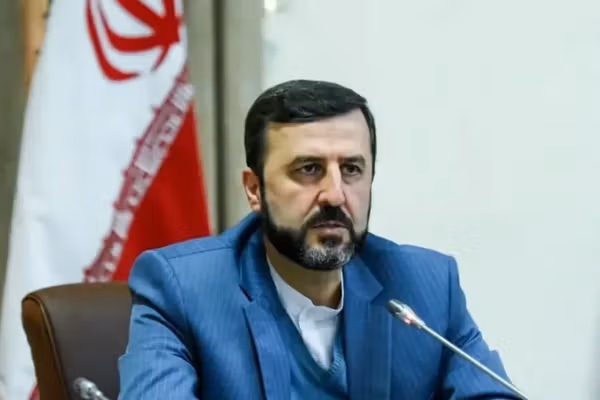 غریبآبادی، معاون وزیر خارجه: جمهوری اسلامی بدبینی و بیاعتمادی به آمریکا را حفظ خواهد کرد