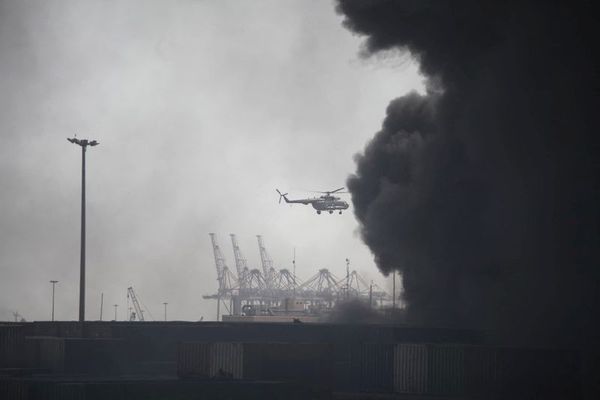 تفاصيل جديدة حول دور الحرس الثوري الإيراني في كارثة ميناء بندر عباس