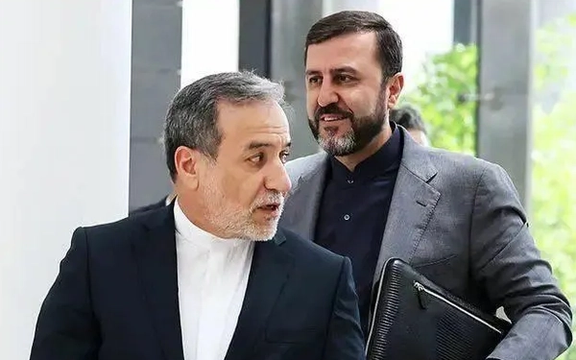 "أكسيوس": طهران طلبت إجراء مفاوضات ثنائية مع واشنطن دون حضور دولي