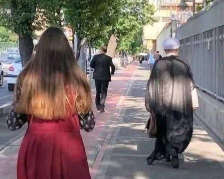 انتقاد رسانهها و حقوقدانان به لایحه «عفاف و حجاب»: طرحی شکستخورده و موجب افزایش اعتراضات