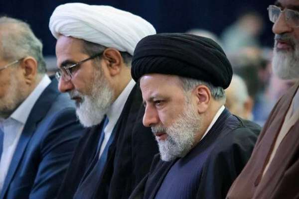 نقابيون وطلاب ناشطون: مصرع "رئيسي" يبشر بإسقاط النظام الإيراني