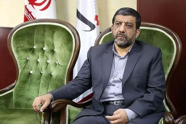 وزير السياحة الإيراني: البهجة هي الغائب الأكبر في البلاد بعد الثورة