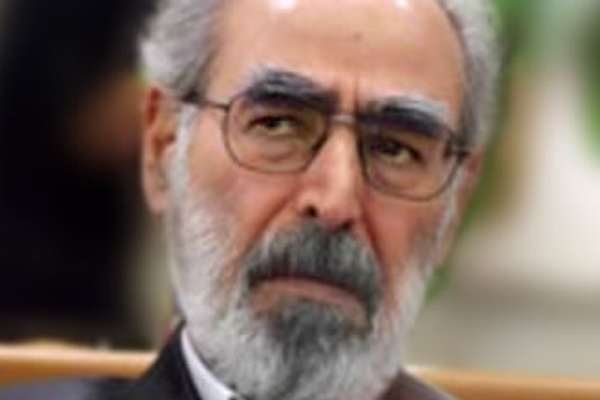 ناشط سياسي إيراني: خامنئي "مستبد ومتعطش للدماء" والإعدامات ستغرقه في "مستنقع الفناء"