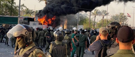 معترضان عراقی در تجمع ضد دولتی خود در بغداد، شعارهایی علیه قاسم سلیمانی سر دادند