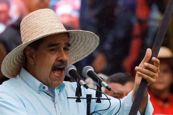 چین در واکنش به روابط آمریکا و ونزوئلا: با زورگویی یکجانبه مخالفیم