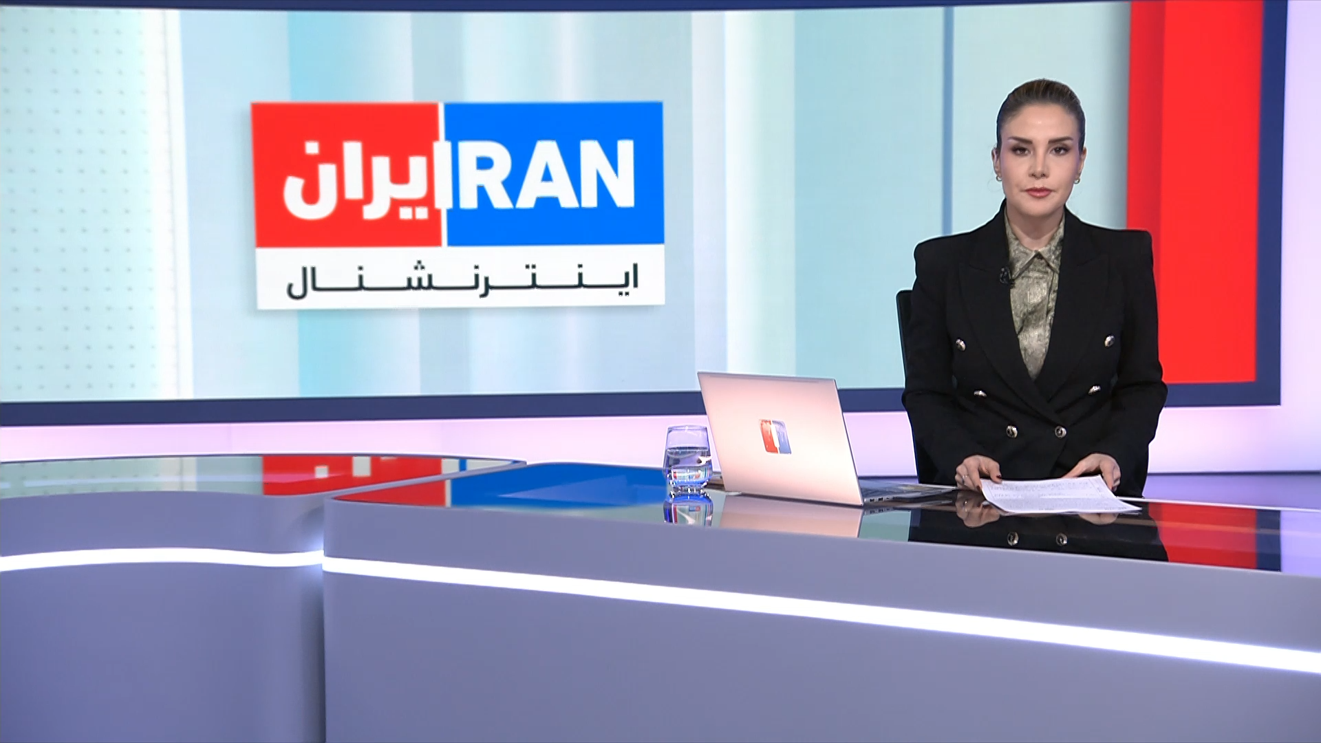 سرخط خبرهای شنبه ۴ بهمن